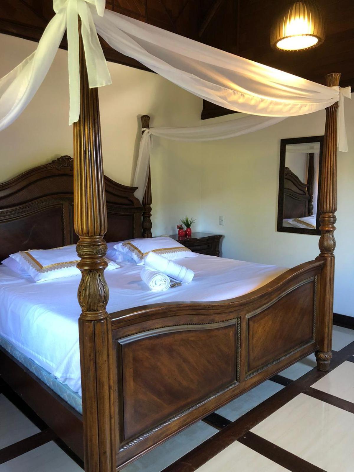 Pousada Aloha Beach House Praia do Rosa Rom bilde